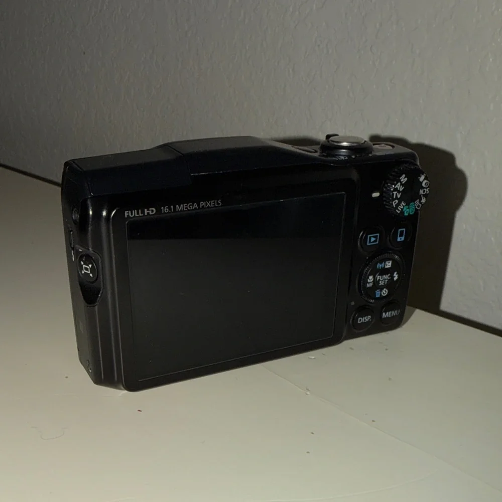 Canon SX700 HS Compact Black Camera